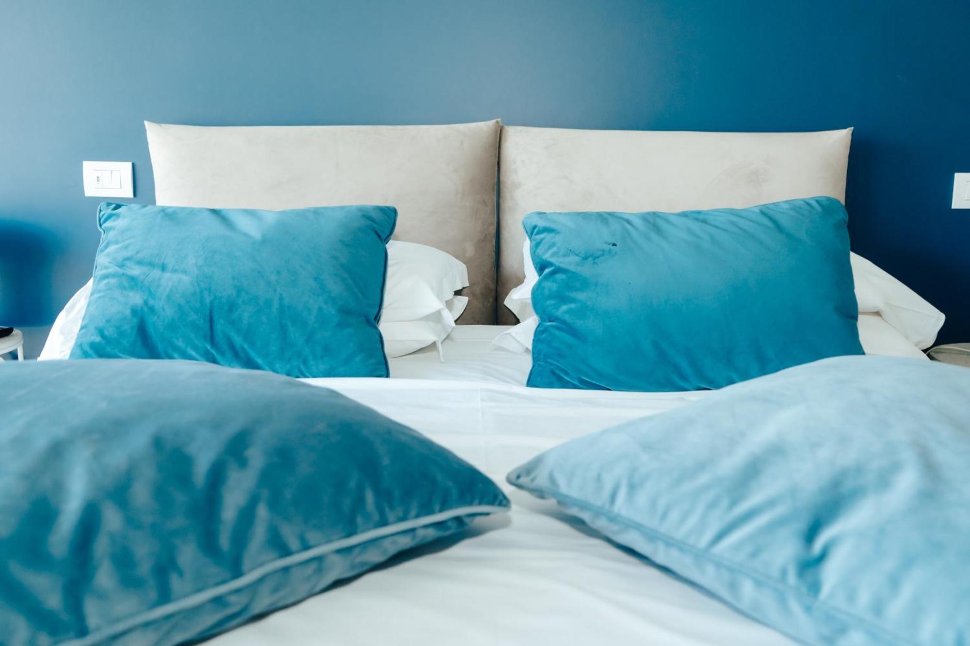 C House Rooms Lake Peschiera del Garda Ngoại thất bức ảnh
