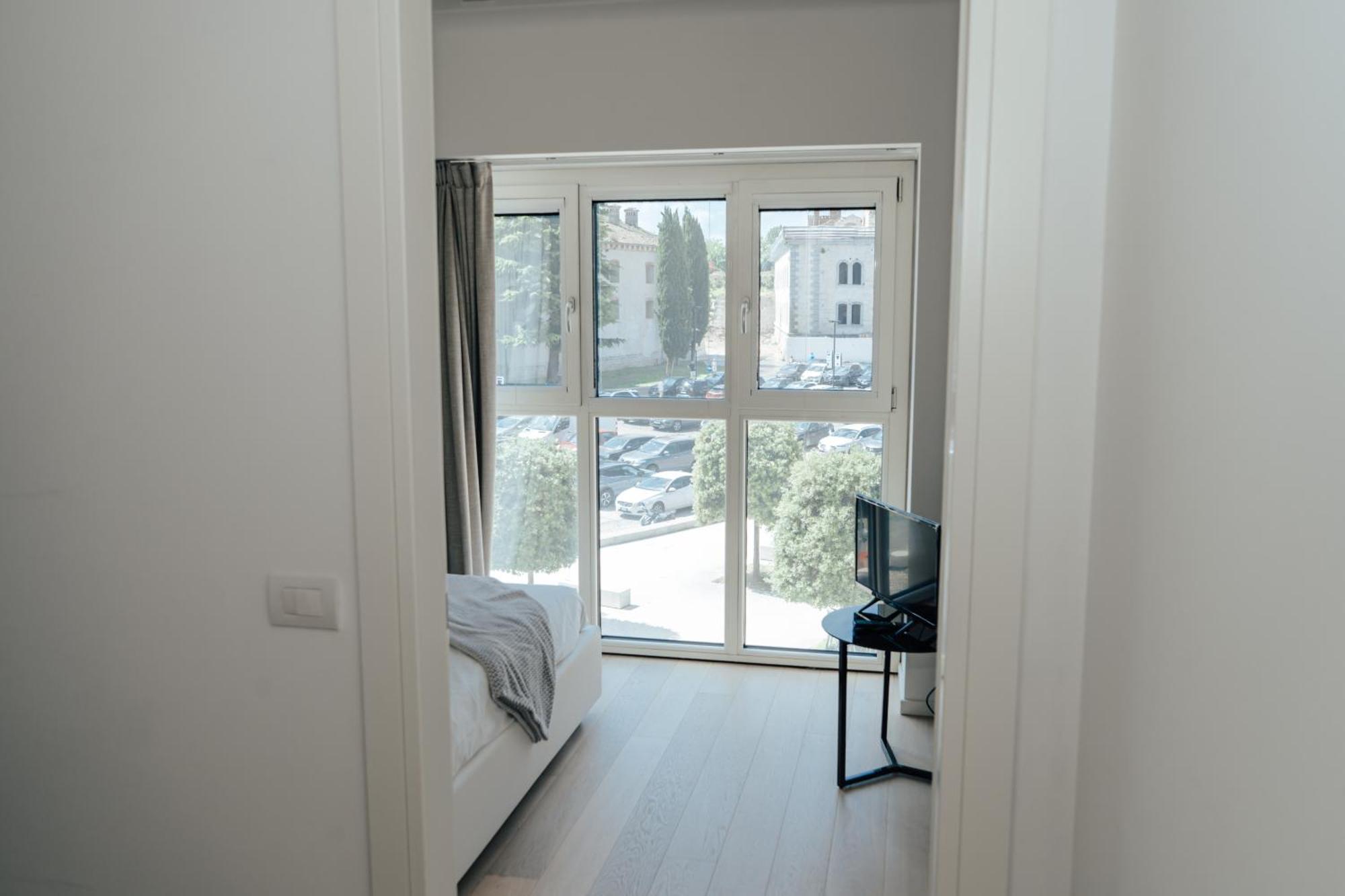 C House Rooms Lake Peschiera del Garda Ngoại thất bức ảnh